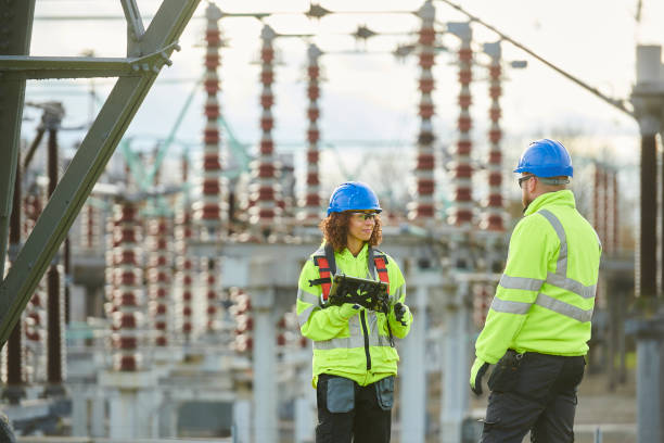 Best Emergency Electrical Repair  in Lawrence, MA